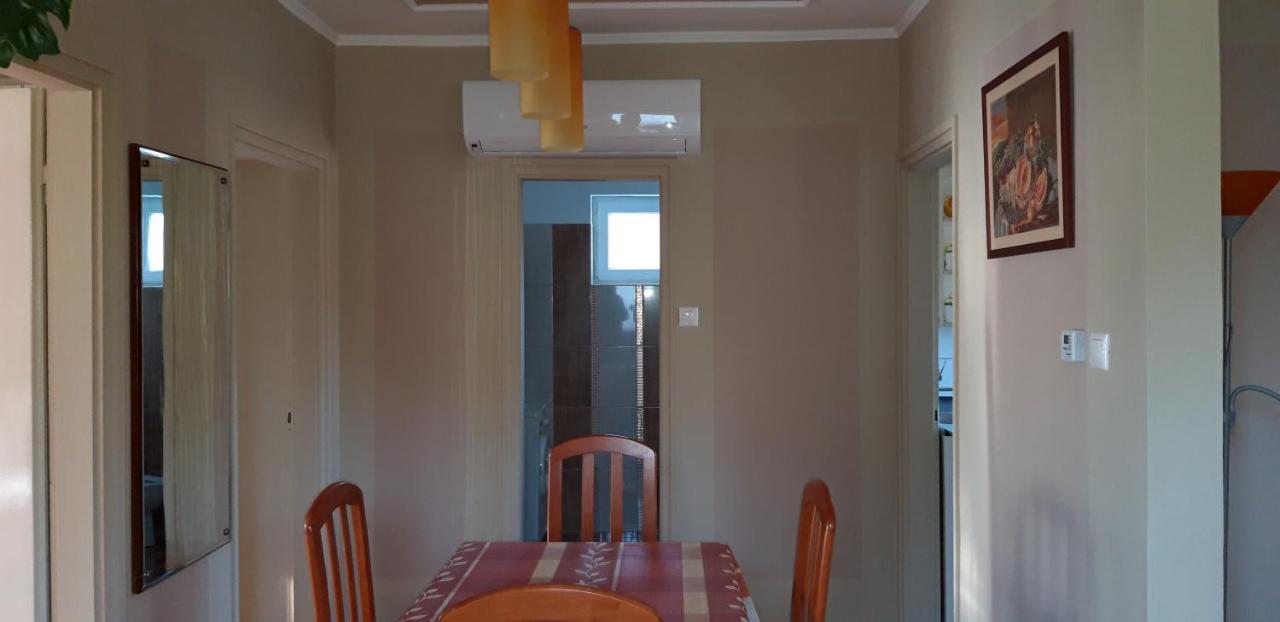 Ildi Apartman Gyenesdiás エクステリア 写真